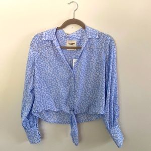 Abercrombie & Fitch floral tie front blouse